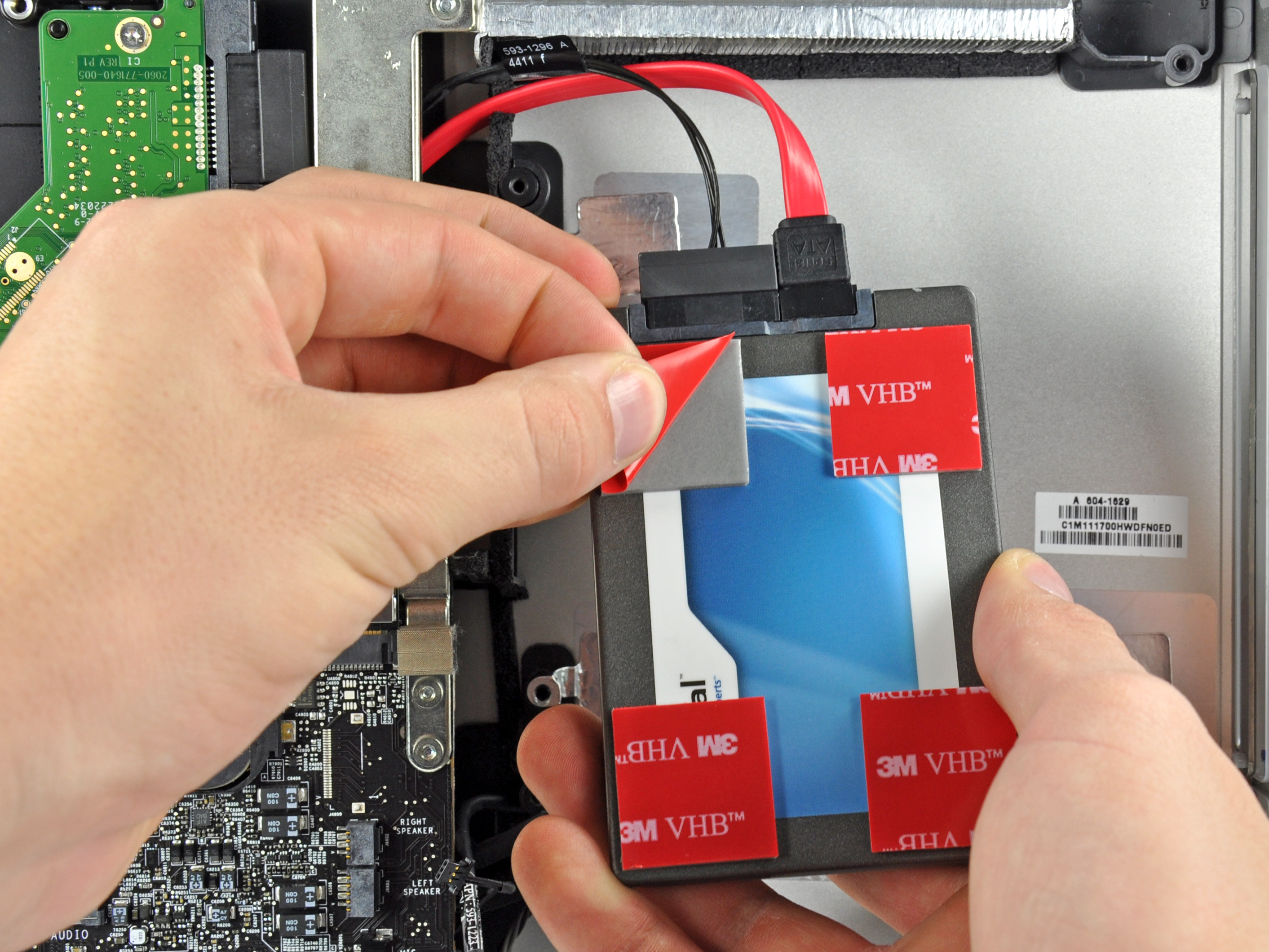 para instalar un disco duro sólido SSD en tu iMac de 2011 – disco – AleluÁ Cargadores para Macbook